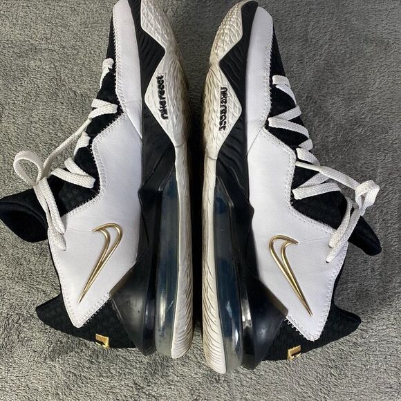 Nike LeBron 17 Low ‘Metallic Gold’ LeBron 17 Size 11 - Picture 6 of 10